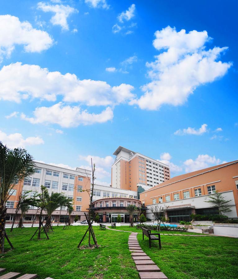 ยูนิ รีสอร์ต - ลู่กัง Hotel ลู่กั่ง ภายนอก รูปภาพ