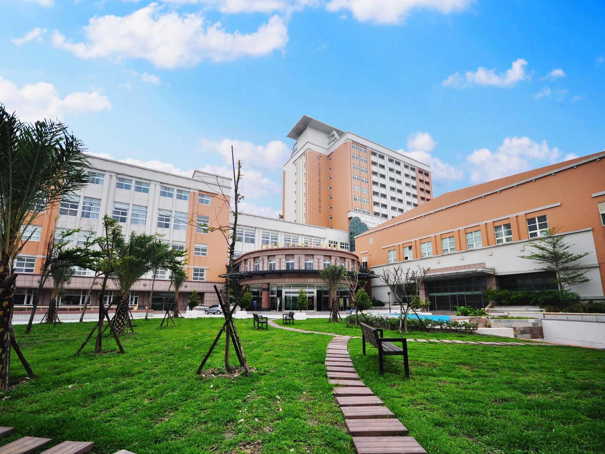 ยูนิ รีสอร์ต - ลู่กัง Hotel ลู่กั่ง ภายนอก รูปภาพ