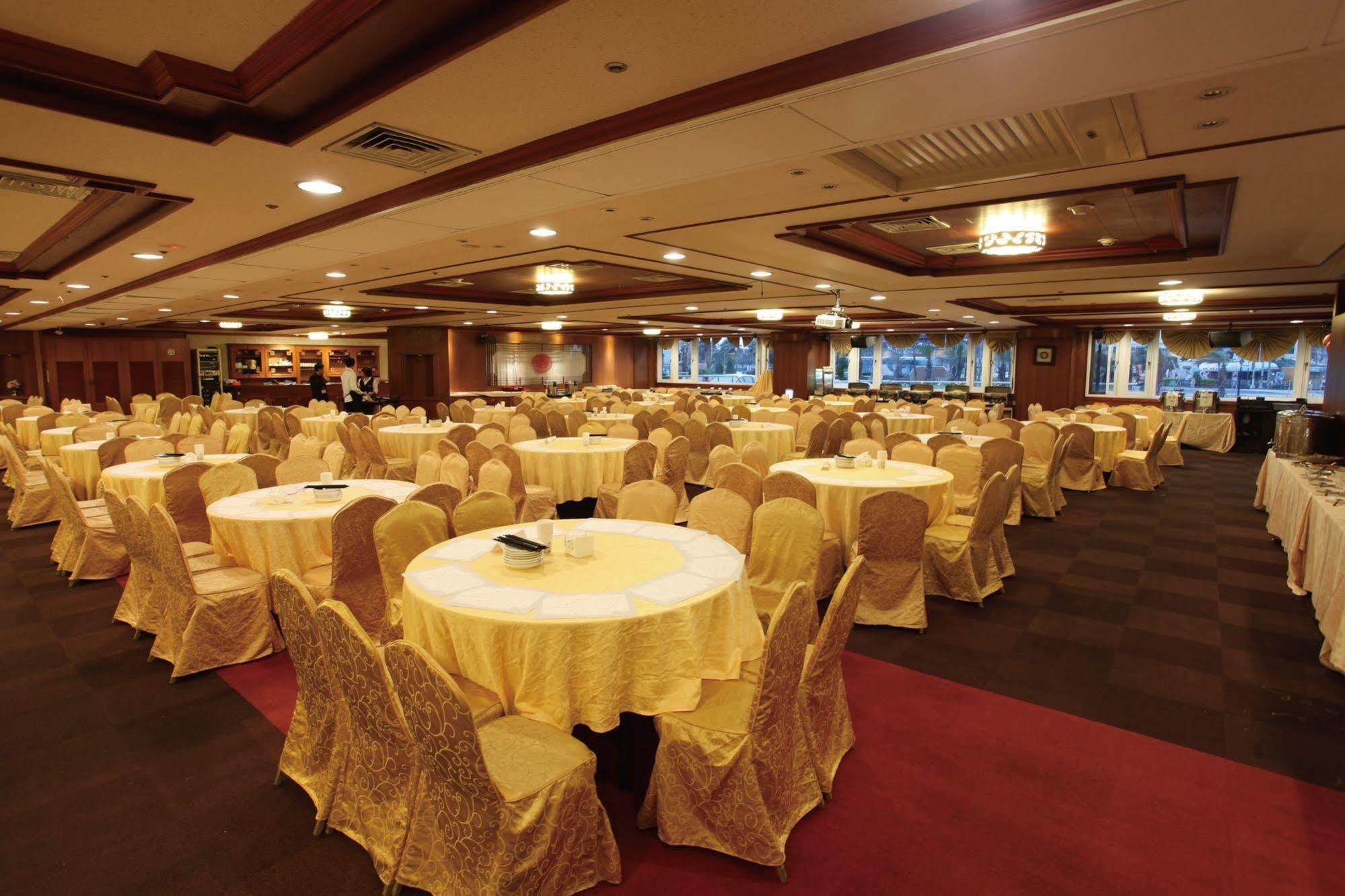 ยูนิ รีสอร์ต - ลู่กัง Hotel ลู่กั่ง ภายนอก รูปภาพ